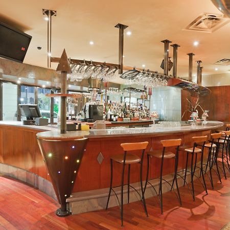 Holiday Inn Niagara Falls-By The Falls By Ihg מראה חיצוני תמונה
