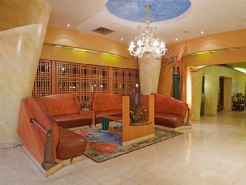 Holiday Inn Niagara Falls-By The Falls By Ihg מראה חיצוני תמונה